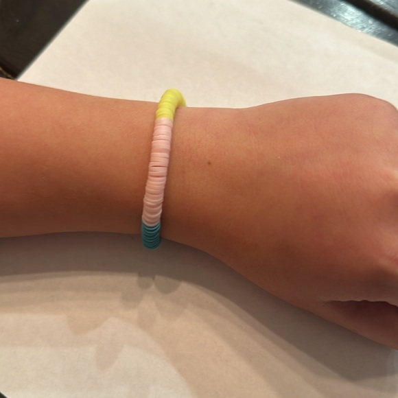 Smaller handmade necklace or bracelet. - Picture 2 of 2